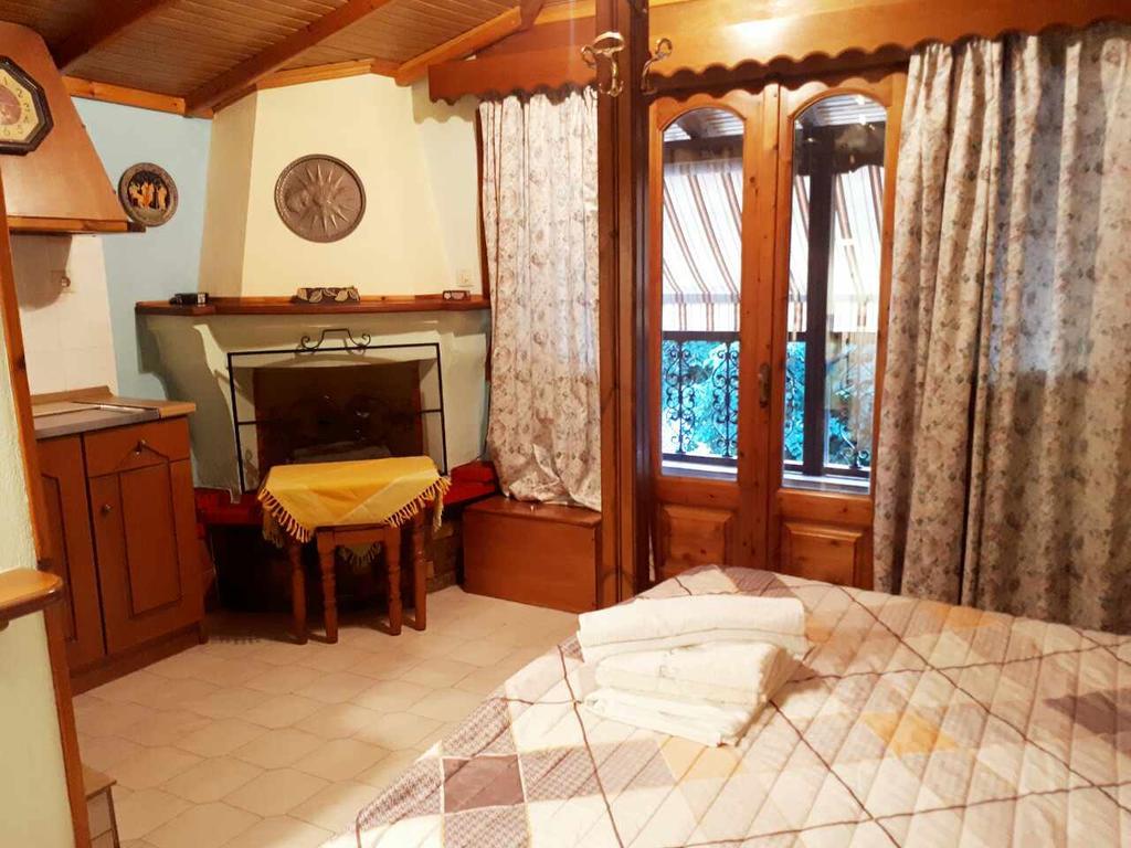 Apartments Erato Неос-Пантелеймонас Экстерьер фото